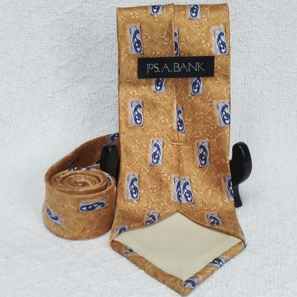 Jos. A. Bank Blue Paisley Golden Floral Neck Tie - Picture 3 of 4